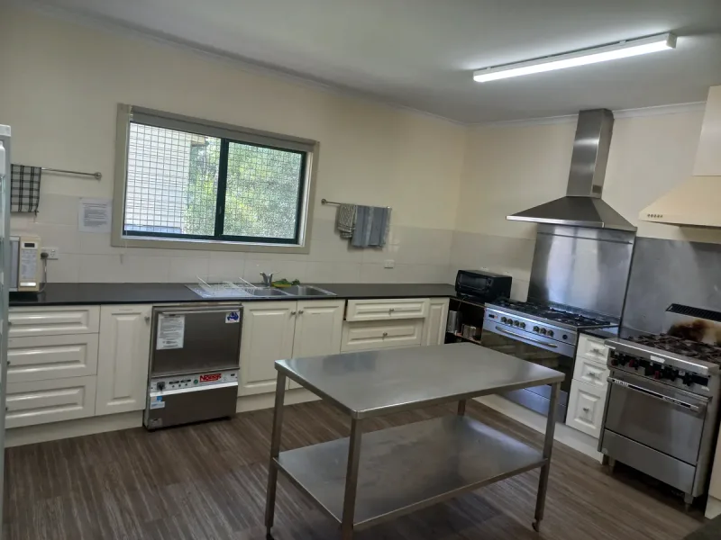 Masters Manner kitchen