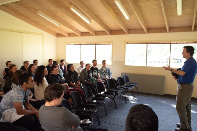 Meeting room photo 5